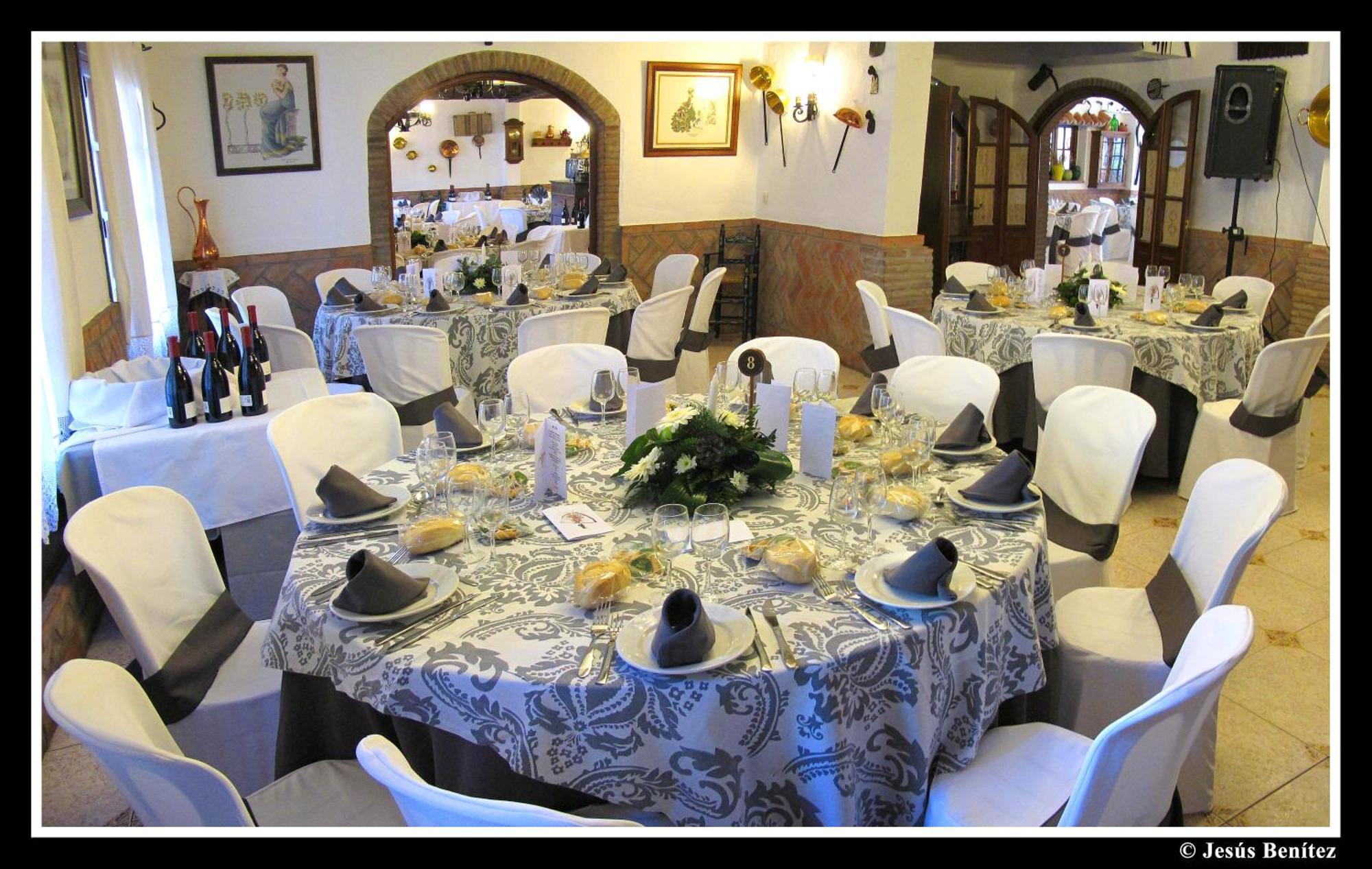 אל בוסקה Hotel Enrique Calvillo מראה חיצוני תמונה