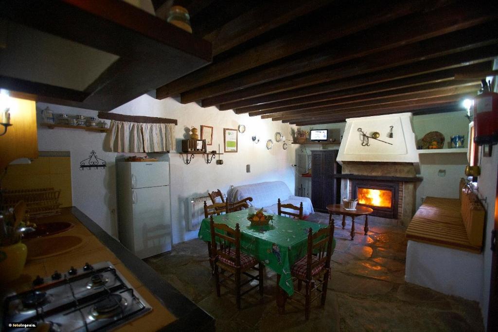 אל בוסקה Hotel Enrique Calvillo חדר תמונה